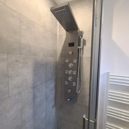 Apartamento Avec Tv Dans La Et Le Salon *